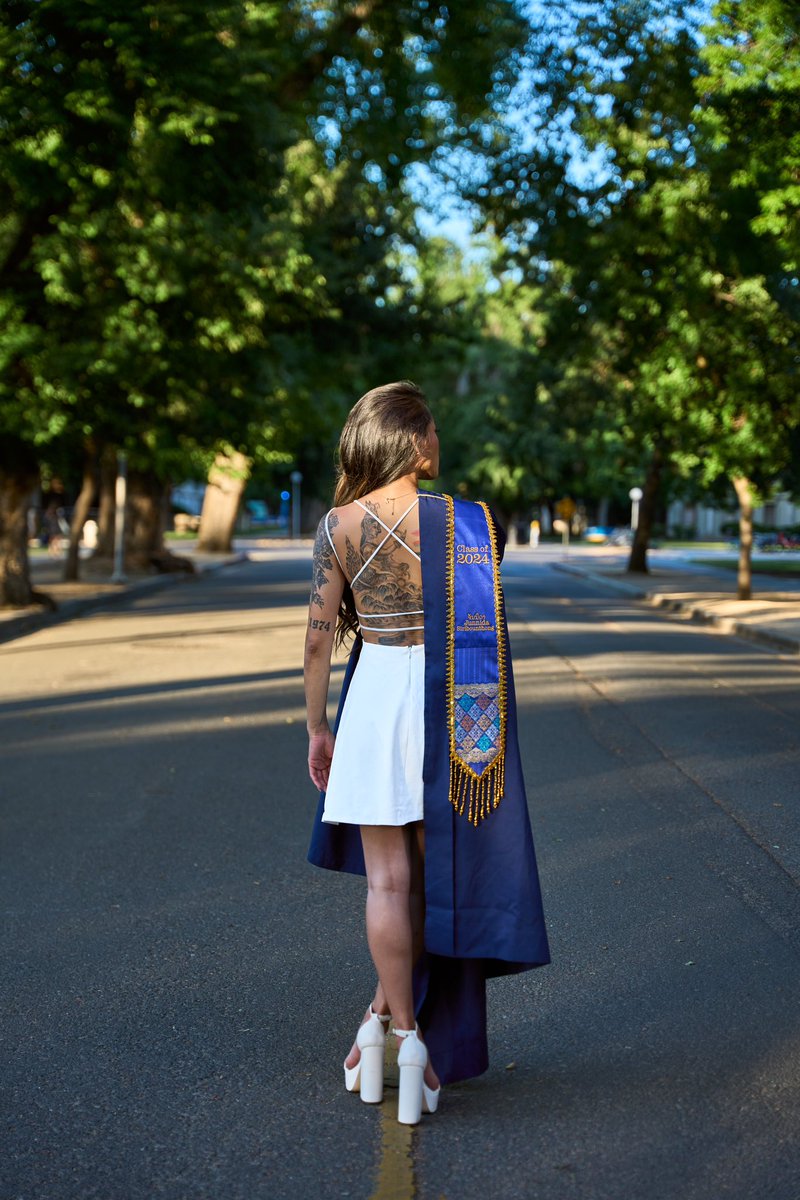 juneeedz's tweet photo. Guess who finally graduated?!

B.S. Pharmaceutical Chemistry, UC Davis, c/o 2024

I’M OUT DIS BITCH 🤟 https://t.co/etWYUuxmB6
