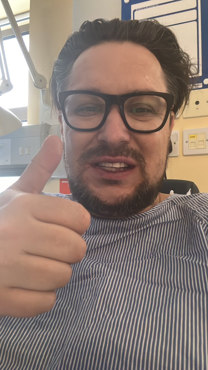 NickHooper9's tweet photo. me and my big swollen head survived the op. #youokbabe #dmmehun https://t.co/WDiMKRhbJF