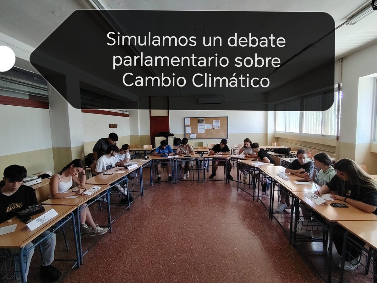 ConcursoHotStop's tweet photo. Los HotStoppers hemos sido europarlamentarios por un día. Sorteamos los roles y defendimos las prioridades de cada partido en un acalorado debate y negociación posterior, en los que la financiación para luchar contra el cambio climático estuvo muy presente.+ https://t.co/FajoHg4KJ7