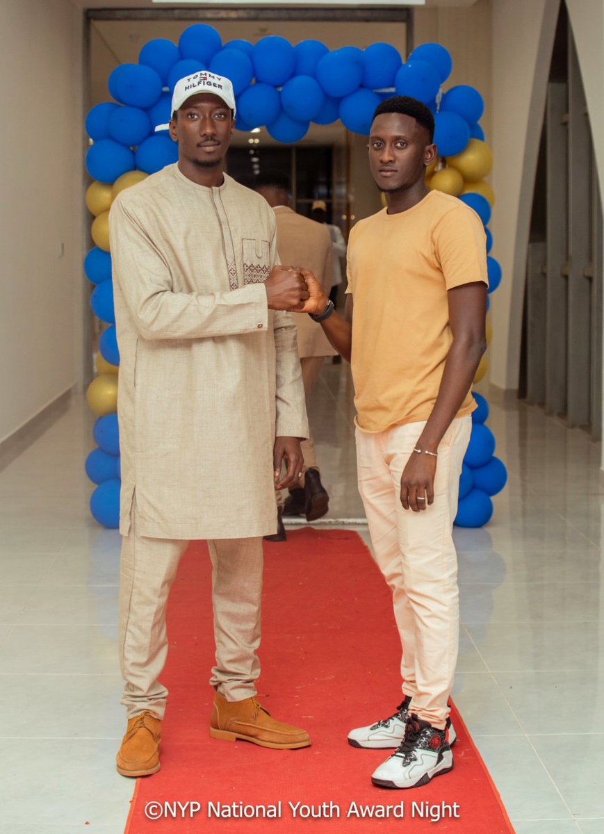 Njiez Graphics Visuals tweet media