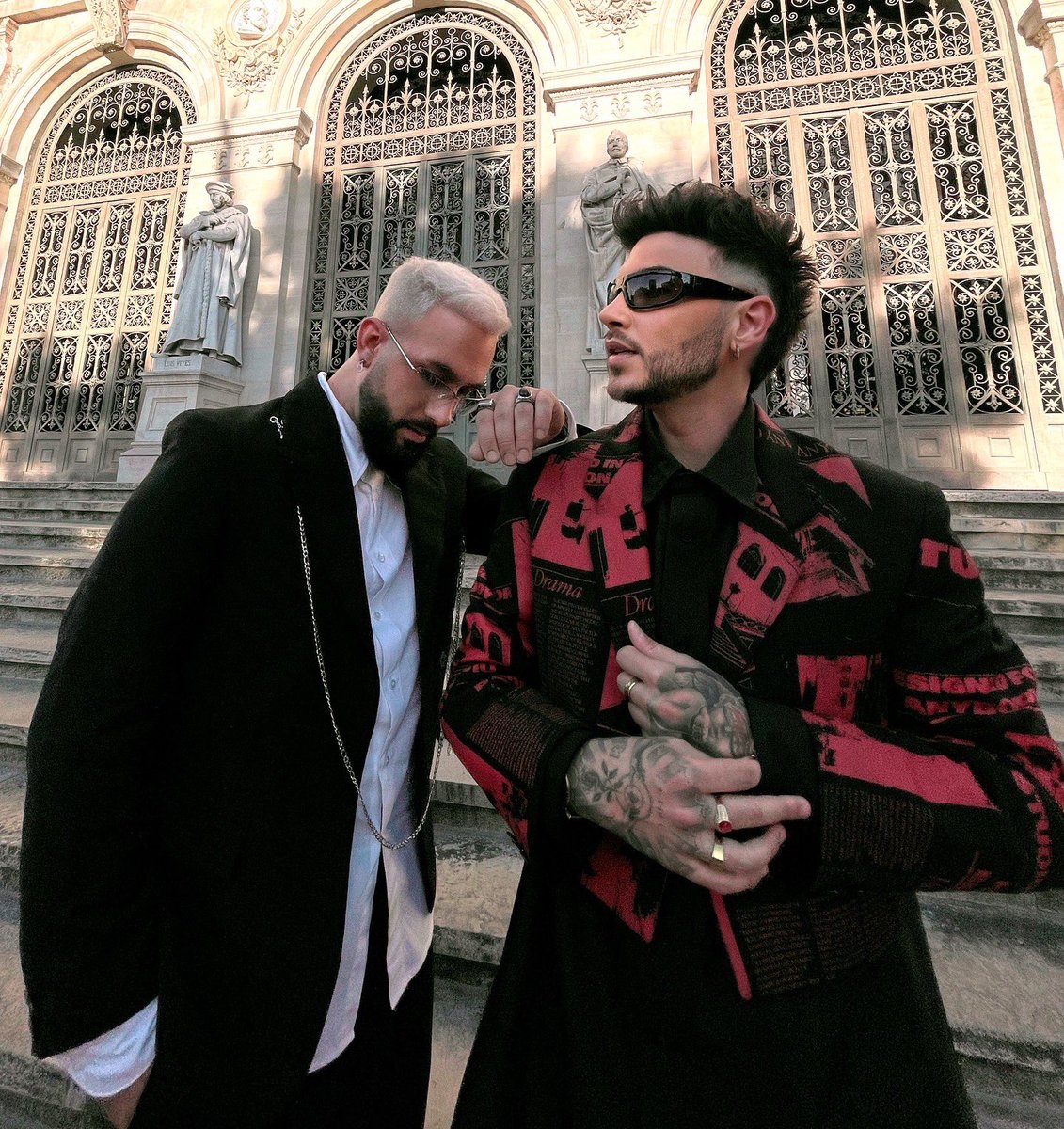 LericaMusic's tweet image. Guapos o no?? 🌟✨
#PremiosModaRTVE @rtve