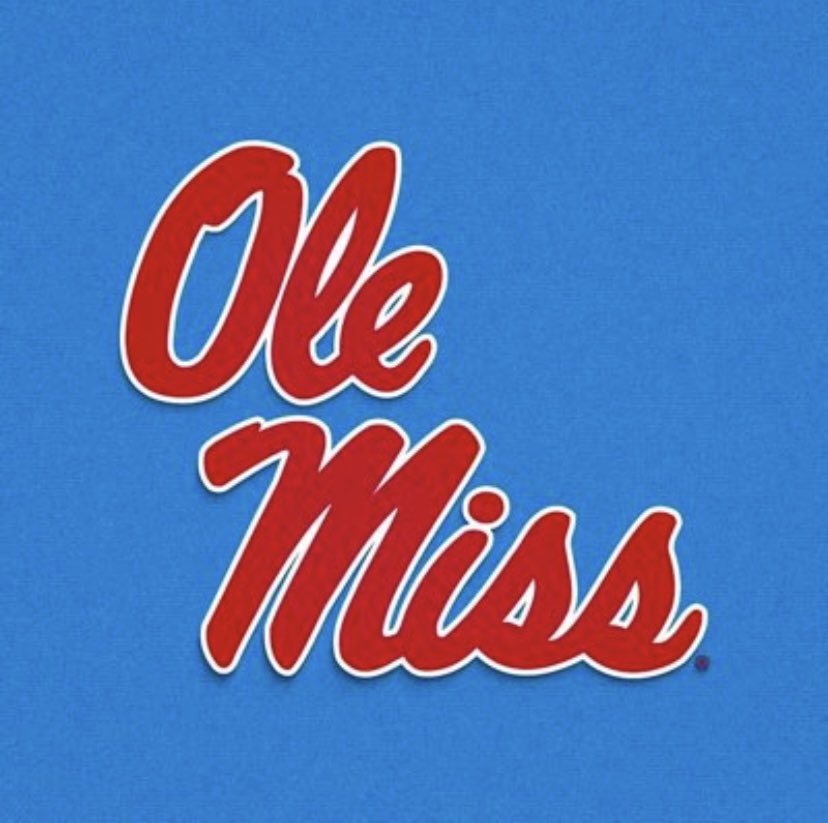 I had an amazing camp at Ole Miss today #AGTG✝️Im also blessed to receive an interest from <a href="/OleMissFB/">Ole Miss Football</a>!!! <a href="/Coach_Mont_/">Randal Montgomery, Ed. S.</a> <a href="/Colton_Leggett/">Colton Leggett</a> <a href="/Rivals/">Rivals</a> <a href="/Rebels247/">David Johnson</a> I will be back July 27th!!
C/O 2027🦍