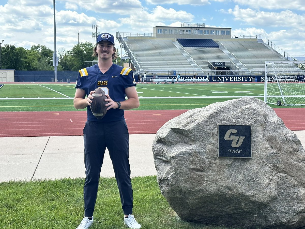 luke gombert🏹 tweet media