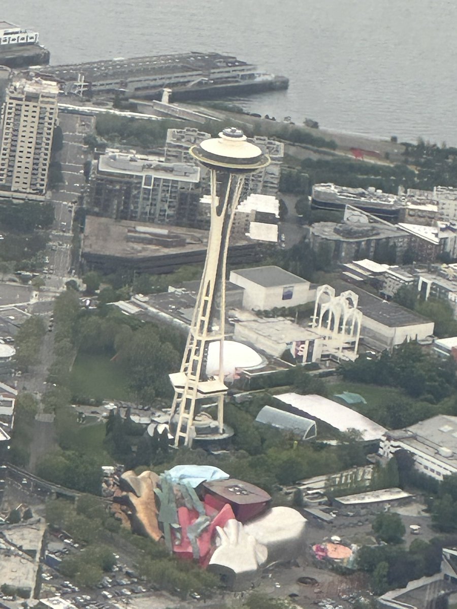 MWIowa2012's tweet image. #SafeandSoundandOntheground