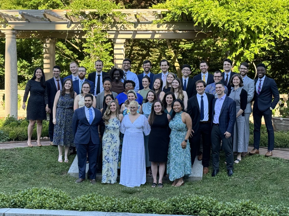 Ruth O'Regan (@oreganruth) on Twitter photo Congratulations to all our amazing residents who graduated tonight <a href="/amyblattMD/">Amy Blatt, MD, FACP (she/her)</a> <a href="/URMC_DeptMed/">URMC Department of Medicine</a> Congratulations to all our amazing residents who graduated tonight <a href="/amyblattMD/">Amy Blatt, MD, FACP (she/her)</a> <a href="/URMC_DeptMed/">URMC Department of Medicine</a>