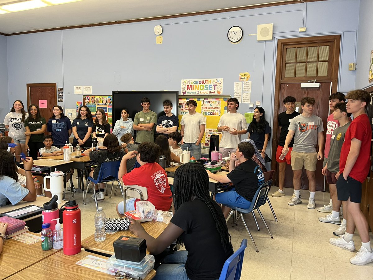 polk_street's tweet photo. Thank you to the graduating high school seniors (PSS Class of 2018) for speaking to our 6th graders about their transition to 7th grade! @c_psaros https://t.co/LvyGAjzY3Y