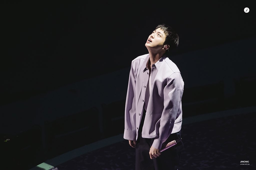 240613 석진, 날씨 맑음☀️

#진 #Jin #김석진 #석진 #방탄소년단 #방탄소년단진 #BTS <a href="/BTS_twt/">방탄소년단</a>