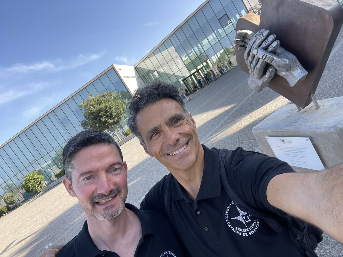 Q fácil es hacer las cosas con sintonía #syncronized #ExpertoET gracias <a href="/GueitaJ/">Javier Güeita</a> 
#teaching_learning_FLOW 
el último #metcoin fue para #Russell!! desempató y se llevó la VIII edición a #casaRussell