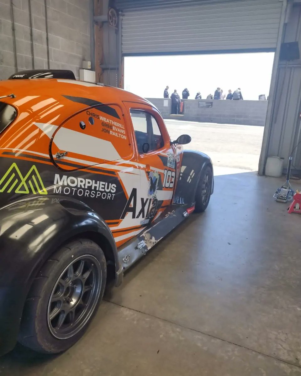 Great first day at Anglesey in the sun! 😎

The weather forecast is variable for tomorrow so we could get some wet weather during the 2 x 3 hour races. 

Looking forward to getting stuck in! 

Thanks to Team AxiaMetrics &amp; Morpheus Motorsport!