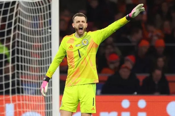 ceern. (@notoriousbag_) on Twitter photo 