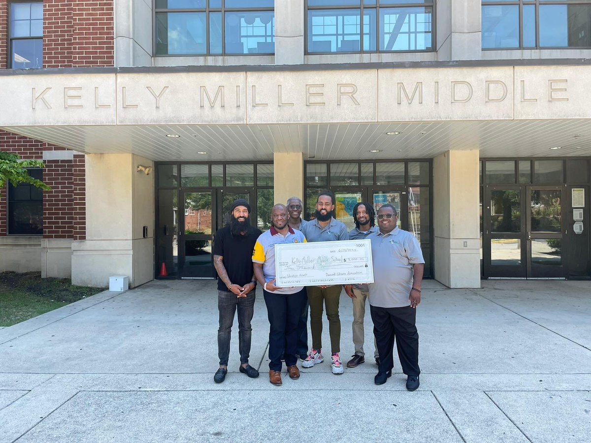 BMcCainDC's tweet photo. Today was truly unforgettable. The Deanwood Citizens Association’s Executive Board awarded $3,000 checks to four Ward 7 schools. I had the privilege of leading the revitalization of this initiative, crafting the application process, &amp; engaging w/ the leadership of each school. 🙏🏾 https://t.co/7Ttzt4JtTM