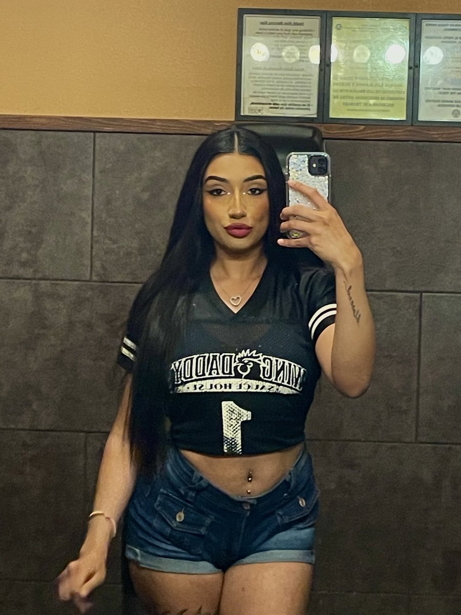 i told her she sexy, she said period purr 🙂‍↔️🎀