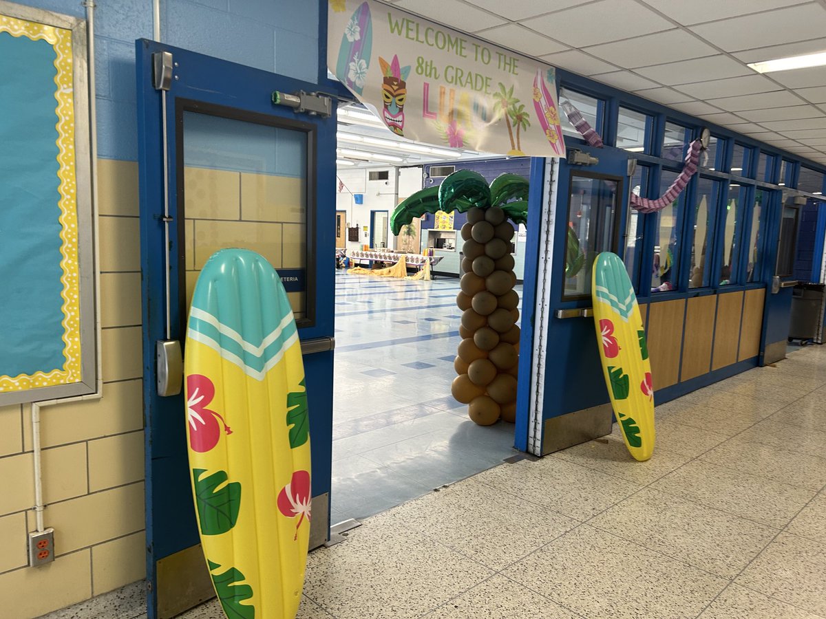 Special shout out to the 8th grade parents who decorated for the Luau theme. The kids are going to love it!