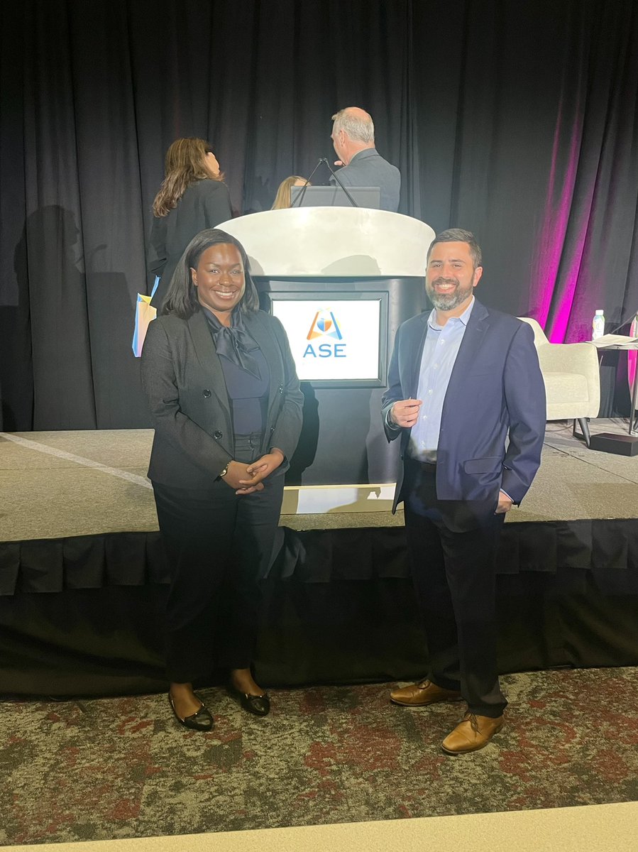 Lola Akingbade, MD (@lolaakingbade) on Twitter photo I am thankful for the mentorship of <a href="/JSlivnickMD/">Jeremy Slivnick</a> for our <a href="/ASE360/">American Society of Echocardiography</a> ShowCASE 2024 entitled “The Sword and the Crown.” Cardiac imaging is such an exciting field! I am thankful for the mentorship of <a href="/JSlivnickMD/">Jeremy Slivnick</a> for our <a href="/ASE360/">American Society of Echocardiography</a> ShowCASE 2024 entitled “The Sword and the Crown.” Cardiac imaging is such an exciting field!