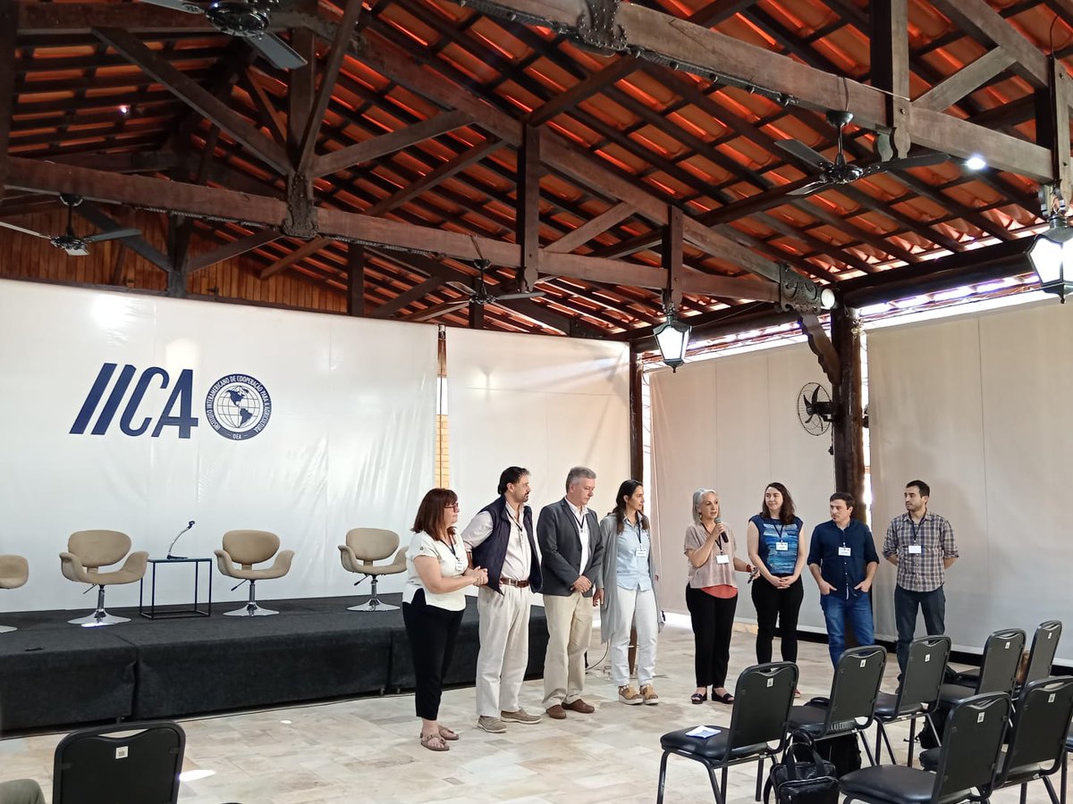 La #ganaderíasostenible, clave para el #ConoSur. 
En Brasilia, junto al BID y al IICA, reunimos a expertos de la región 🇦🇷🇧🇷🇨🇱🇵🇾🇺🇾 para discutir y construir conocimiento sobre la ganadería bovina sostenible, reafirmando nuestro compromiso con el desarrollo y el ambiente🌱🌎