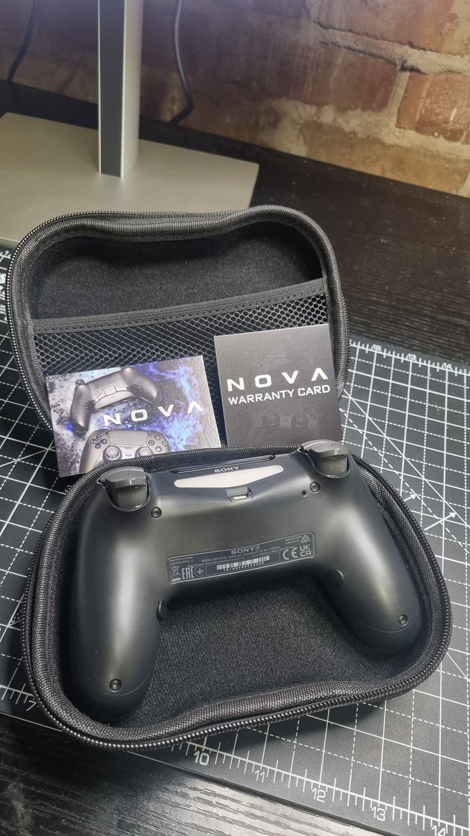 NovaCNTRL's tweet image. Our latest Ps4 Synergy controller with Clicky Bumpers, Triggers, 2 rear buttons mapped to X and O and Hall Effect Sticks! 

Order yours now with Nova! 

#ps4 #procontroller #mod #custom #dualshock4 #controller #halleffect