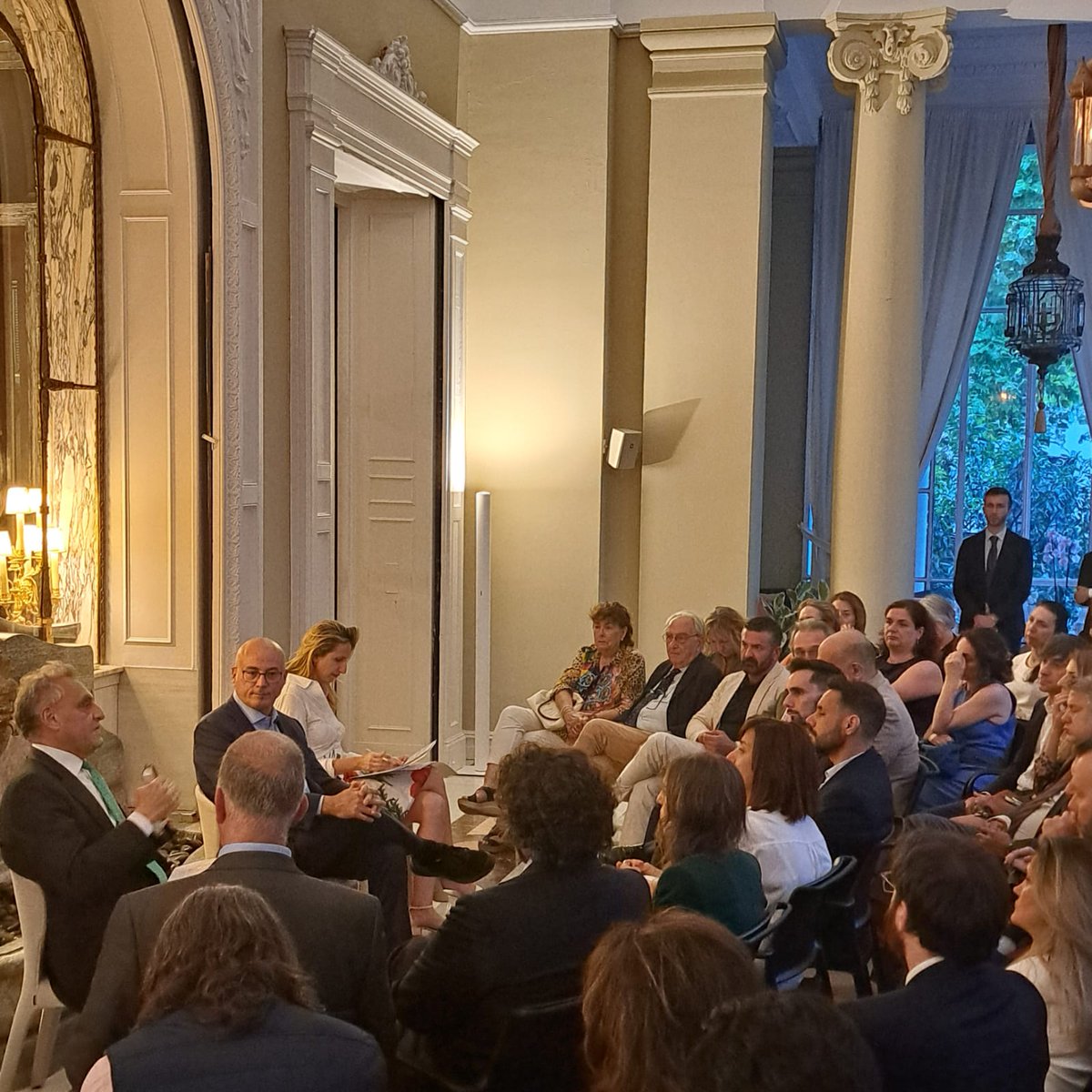 Italy in Spain tweet media