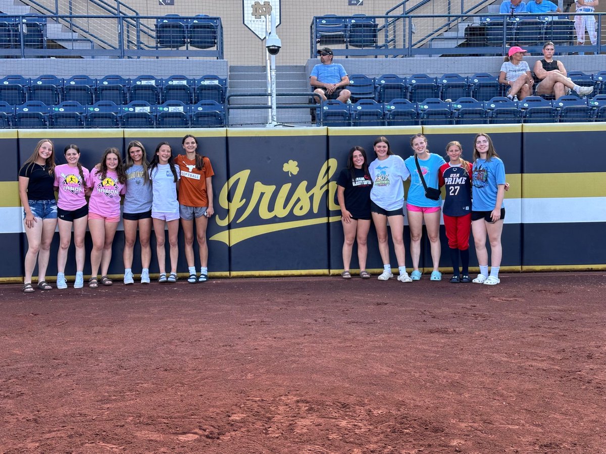 2027s/2028s spending time checking out the <a href="/NDsoftball/">Notre Dame Softball</a> facilities after their games from Day 1 of the <a href="/PGFnetwork/">PGF</a> <a href="/pgfmidwest/">Southern Indiana and Kentucky/ 1after7</a> Top 50 Showcase in South Bend, IN. 

Today the team went 1-1 with 9 runs, 14 hits, 3 stolen bases, and a .250 team BA.