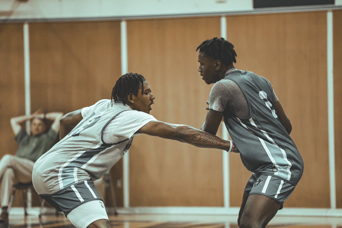 the work starts now 👏

New Orleans Men’s Basketball Concludes First Week of Summer Practice⤵️

 unoprivateers.com/news/2024/6/14…