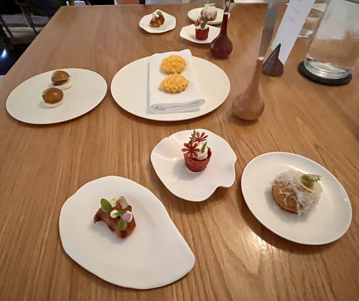 Star and Par tweet media