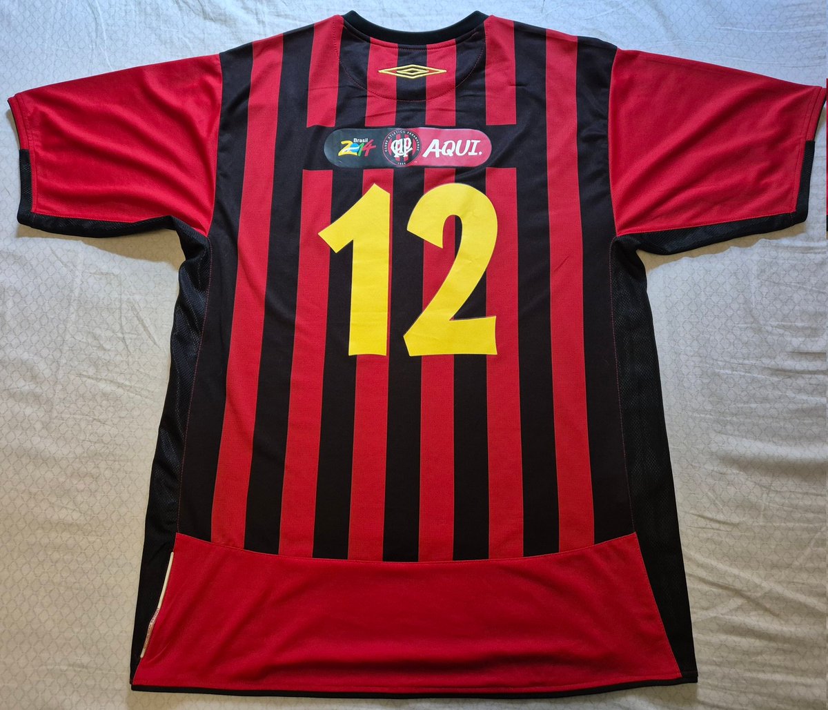 BcaBernardo's tweet photo. 🟥⬛️🟥⬛️🟥⬛️🟥⬛️🟥
HOME KIT 2007

Alusiva à COPA 2014 na Baixada, até o presente momento, A ÚNICA VEZ QUE OS SÓCIOS GANHARAM CAMISA DO CLUBE 🫠🫠🫠

Tamanho G

Peça IMPECÁVEL!  MUITO NOVA!
NOTA 10/10

R$ 390,00

Chama na DM
🟥⬛️🟥⬛️🟥⬛️🟥⬛️🟥 https://t.co/Jwsz4n0K7S