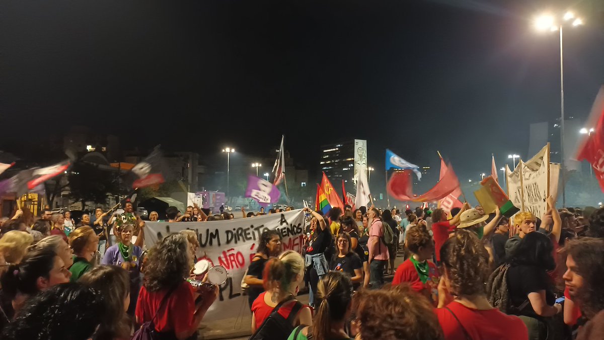 IRekowsky's tweet image. #NaoaPLdosESTUPRADORES 
#CriancaNãoÉMãe 
#EstupradorNãoÉPai