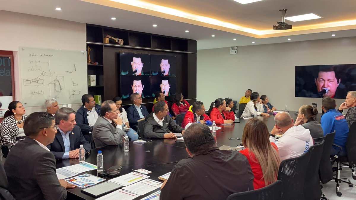 Hábitat y Vivienda tweet media