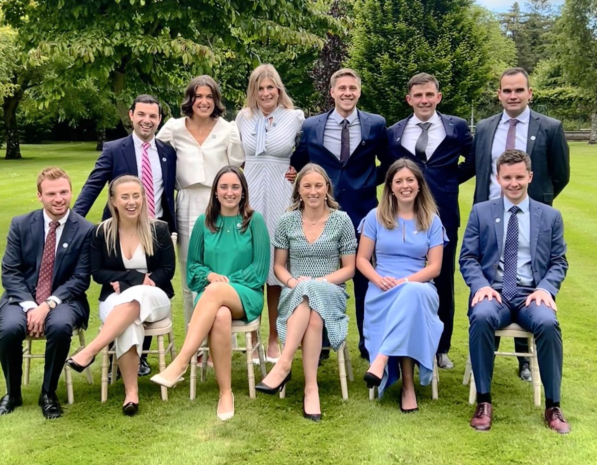 Congratulations to the 20th class of graduates from Godolphin Flying Start Your dedication and hard work have paved the way for a bright future in the industry. We wish you the very best in your future careers!#GodolphinFlyingStart #ClassOf2024 🎓