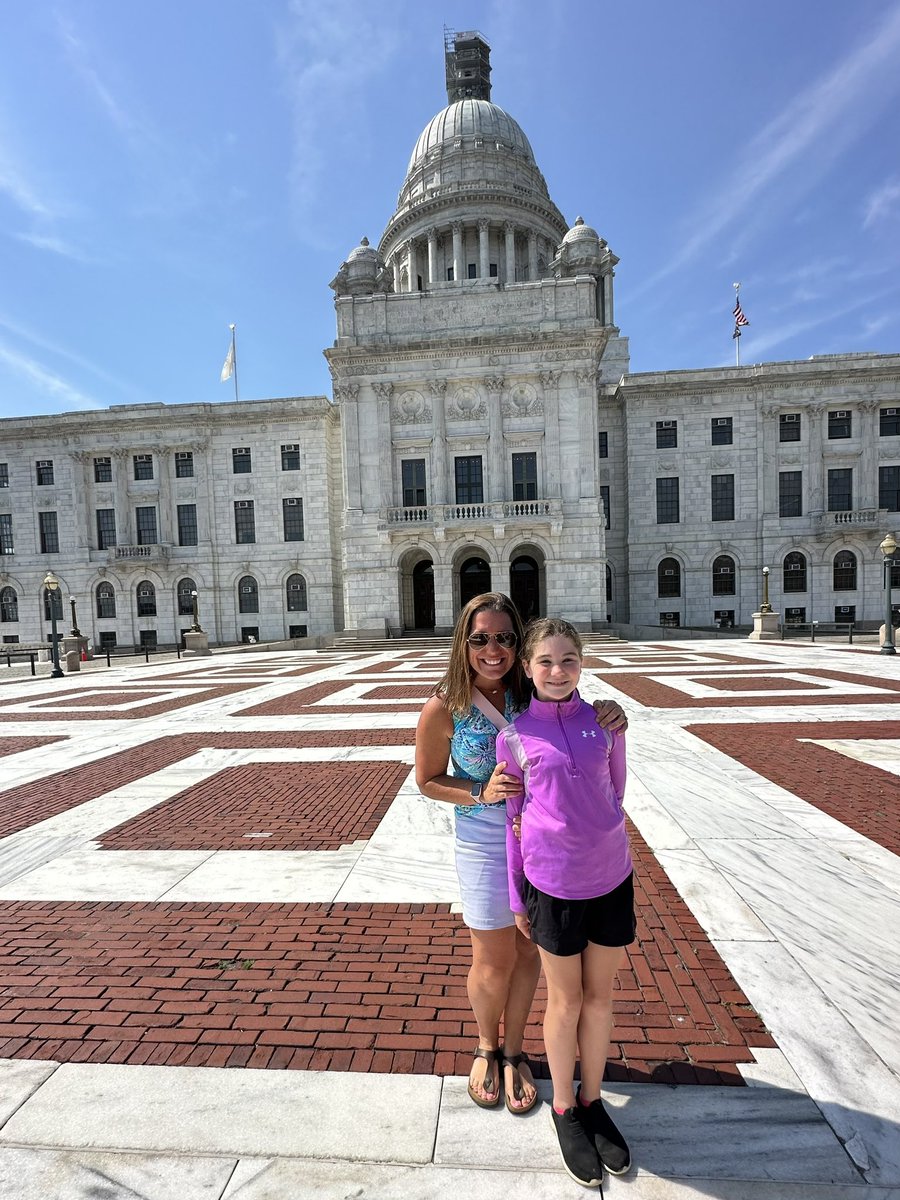 Fun field trip to the State House with my girl!! #chariho #teachermom #chaperonetime