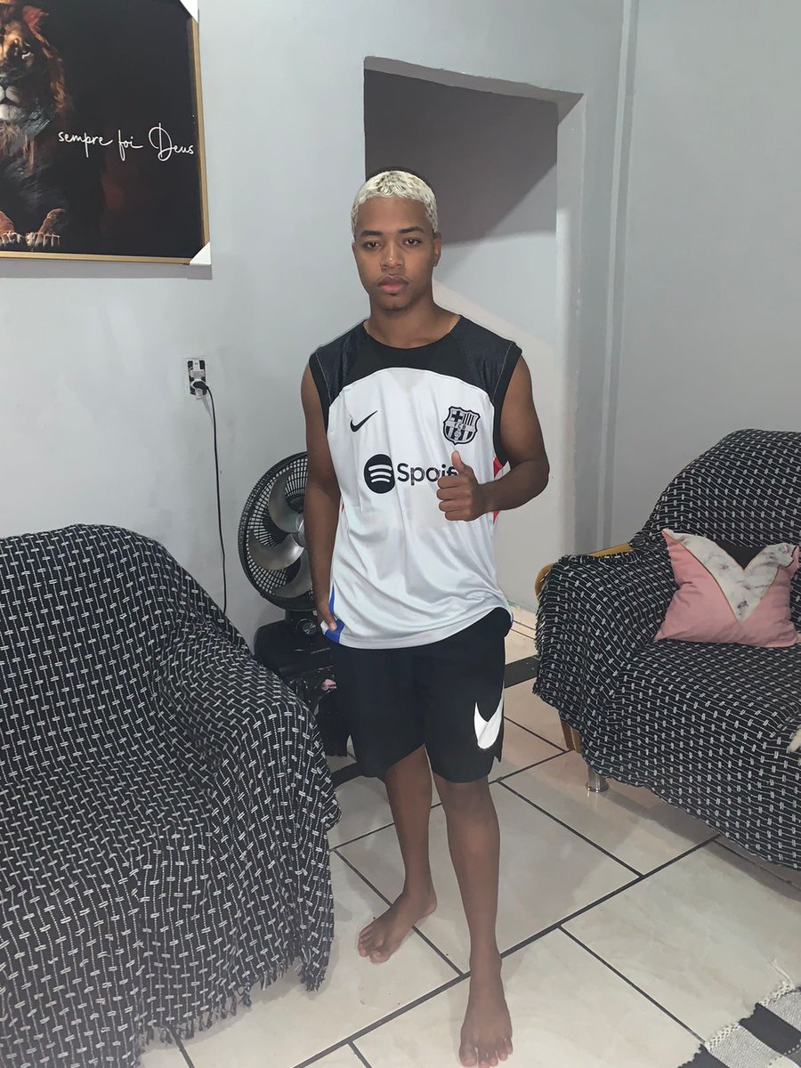 GB_BALA7's tweet photo. Parabéns pra mim, 20zão na pista, obg papai do céu por mais um ano ♥️♥️♥️ https://t.co/EjFeFHdwl4