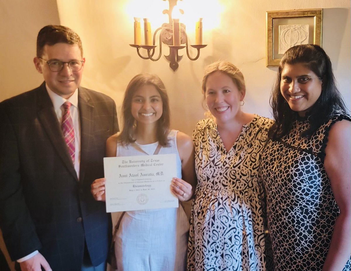 UTSWRheum tweet media