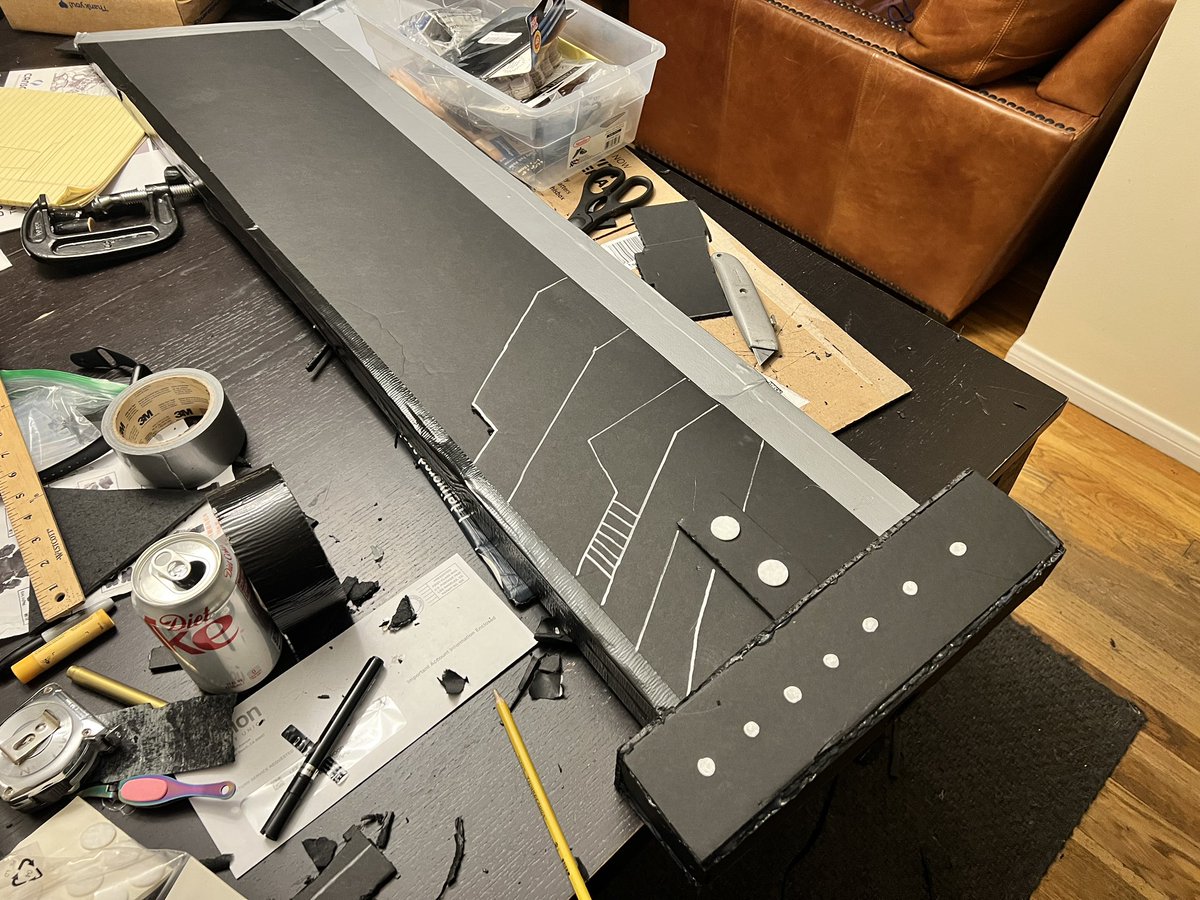 macslost's tweet image. “Hey Dad, it’s anime camp cosplay day on Friday and I want to go as Cloud from Final Fantasy. Here’s what his sword looks like.” 😳🫠 (and of course I wait until the night before to start building it lol) #finalfantasy