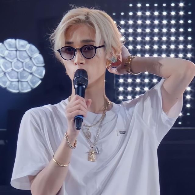 じゅり29歳の誕生日おめでとう💙 いつもサングラスでヤンキーだけど