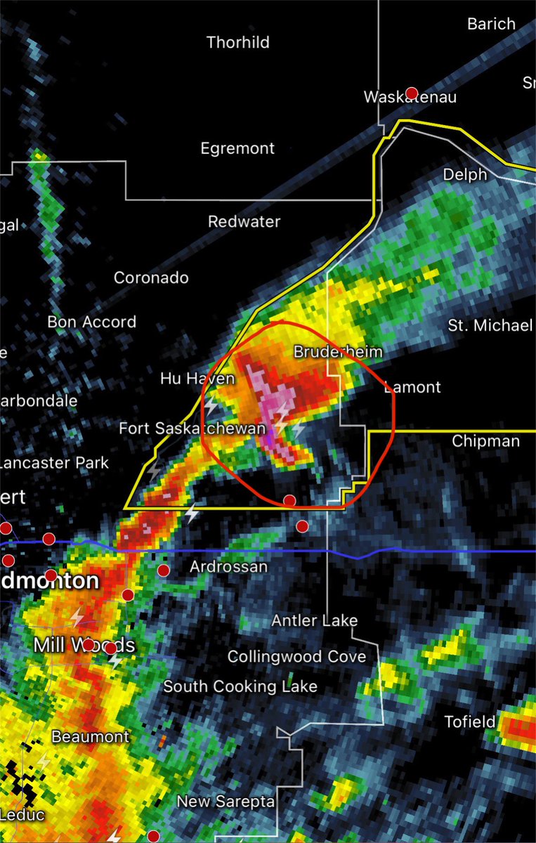 Erik Younk (@younkshack) on Twitter photo I’d be keeping your eye on this storm if you live NE of Edmonton. Looks to be strengthening and starting to take the shape of a classic supercell. Rotation has been recorded on this storm as well by <a href="/SwiftChaser/">Nevin deMilliano</a>. Hail / heavy rain and strong wind likely. #abstorm I’d be keeping your eye on this storm if you live NE of Edmonton. Looks to be strengthening and starting to take the shape of a classic supercell. Rotation has been recorded on this storm as well by <a href="/SwiftChaser/">Nevin deMilliano</a>. Hail / heavy rain and strong wind likely. #abstorm