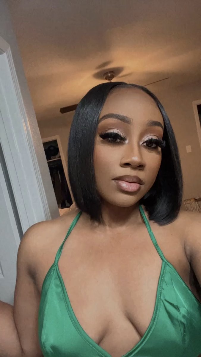 jayroshaaa's tweet image. Updating . . 😇