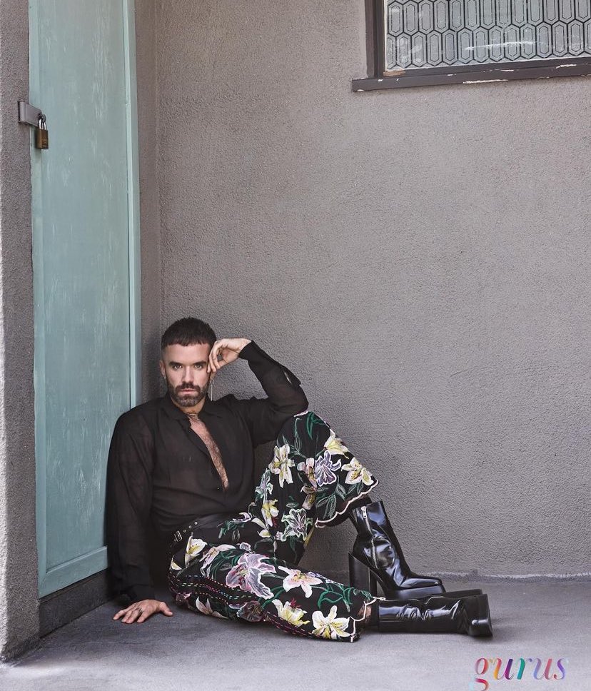 BJCUpdates's tweet image. PHOTOS: “I think all queer folks have a very important voice that deserves to be heard.” 🏳️‍🌈

- @BrianJustinCrum for Gurus Magazine 

Read the article 
gurusmagazine.com/brian-justin-c…

Donate to GLAAD
instagram.com/gurusmagazine?…