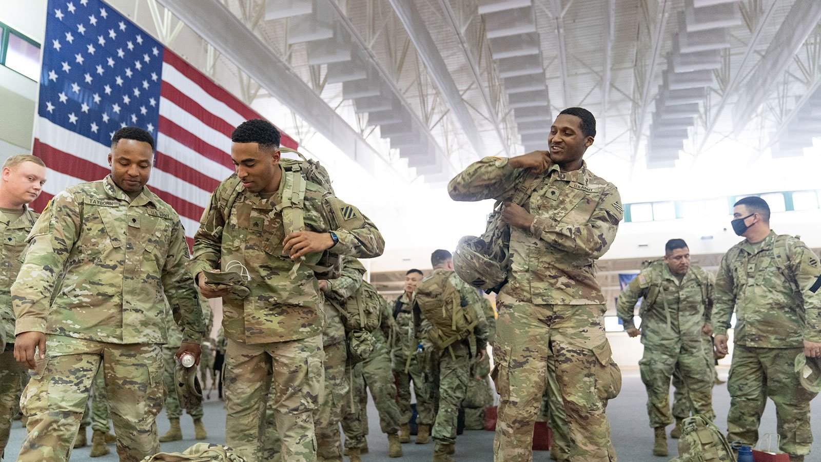 [爆卦] 美通過強制18至26歲男人軍事登記