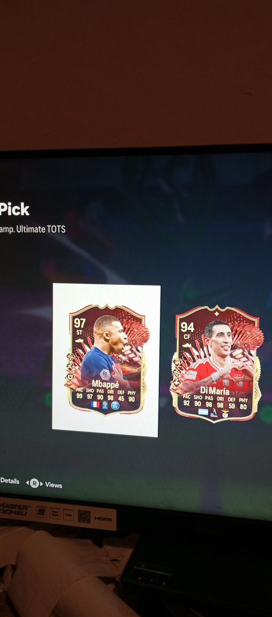 anewdawn32's tweet image. OMG ABOUT TIME!!!!! THE GRIND PAYS OFF!!!!! 😭😭😭😭😭 #mbappe #turtlehead #futchamps
