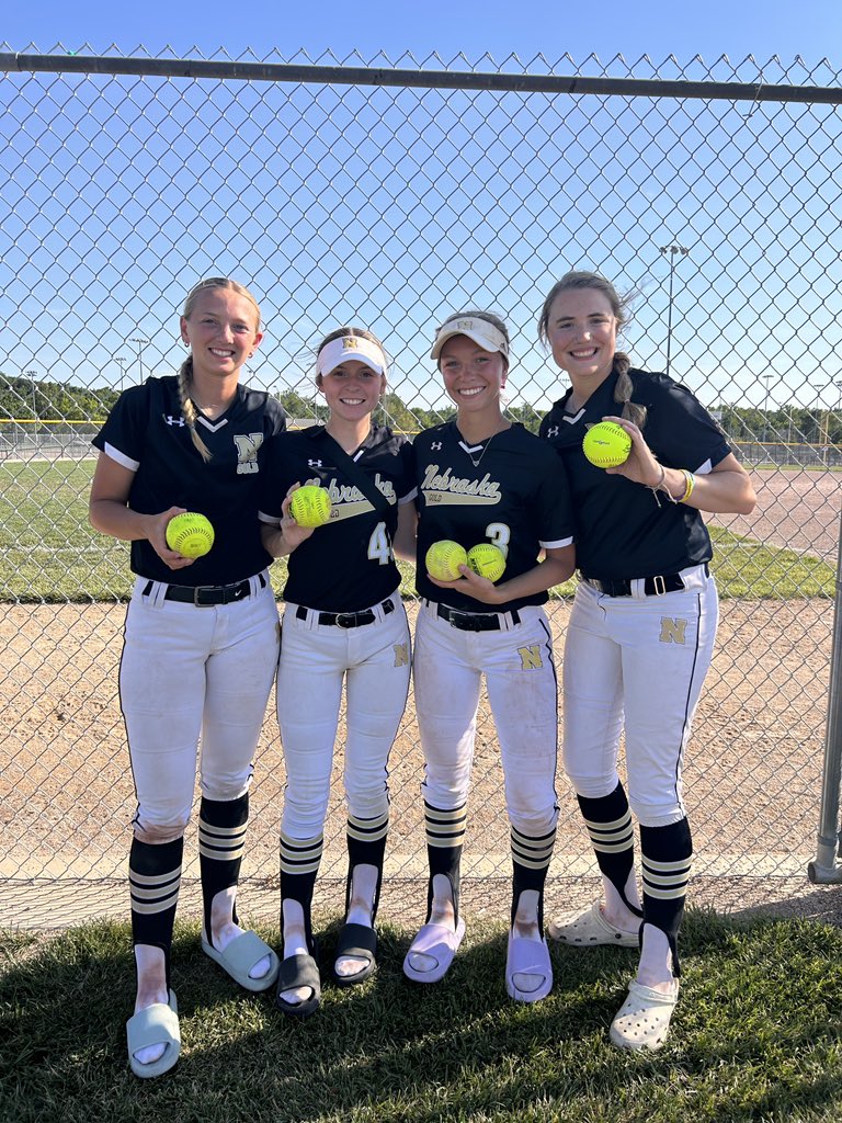 Went 0-1-1 in pool play and won our exhibition today. 💣 squad for today: <a href="/Grayce_Beck19/">Grayce Beck</a>, <a href="/taylor_horsham/">taylor horsham</a>, 2 from <a href="/leahchance03/">Leah Chance</a>, and a grand slam from <a href="/morgan_selvage/">Morgan Selvage</a>!!Back on the field at 2 PM tomorrow for our last pool game!