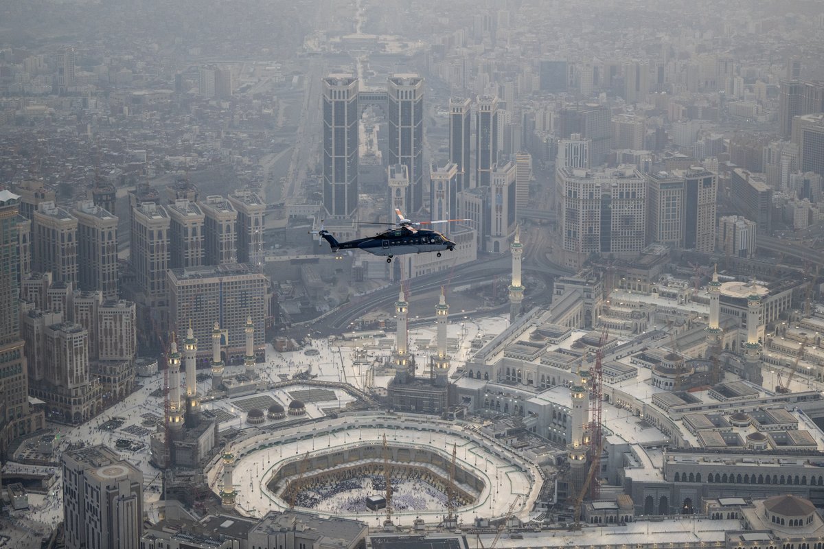 صورة الحج 

أمــن وأمــان ..ويـسـر واطمئنـان.  

#يسر_وطمأنينة⁩
#واس_حج45⁩ | #واس_عام