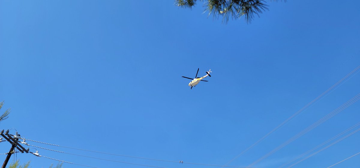 SUPERICEMANJR's tweet image. Love seeing @LAFD @LACOFD @LAPDHQ working together to put out a fire near me. #LopezFire @LAFDtalk @LACoFDPIO #TeamWorkMakesTheDreamWork #LosAngeles #LA