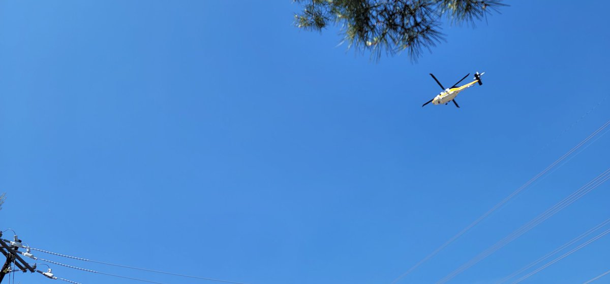 SUPERICEMANJR's tweet image. Love seeing @LAFD @LACOFD @LAPDHQ working together to put out a fire near me. #LopezFire @LAFDtalk @LACoFDPIO #TeamWorkMakesTheDreamWork #LosAngeles #LA