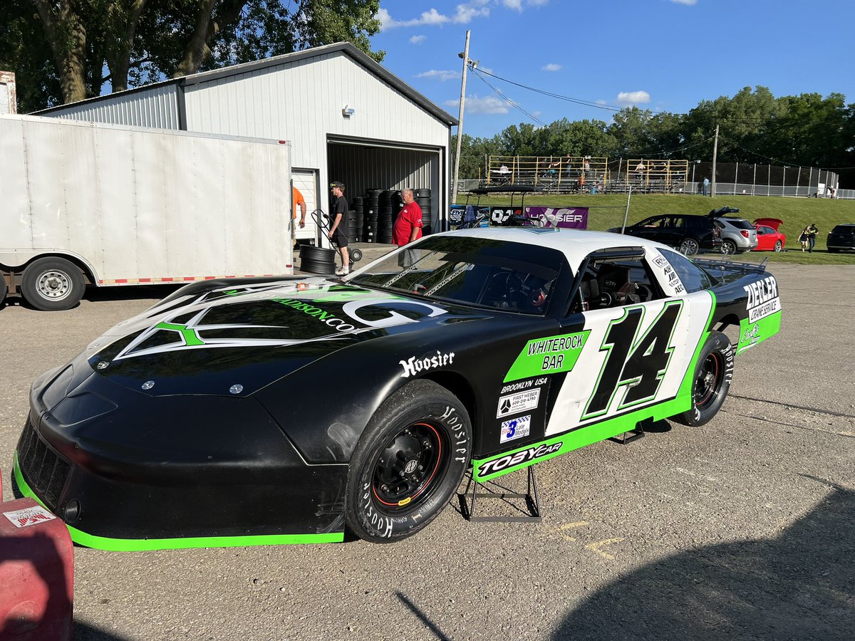 Congrats to <a href="/TyMajeski/">Ty Majeski</a> on setting fast time for the ASA <a href="/racewithstars/">ASA STARS National Tour</a> and to Zack Riddle in the Limited Late Models tonight at <a href="/MISRacing/">Madison Int'l Spdwy</a>. #TOBYCar