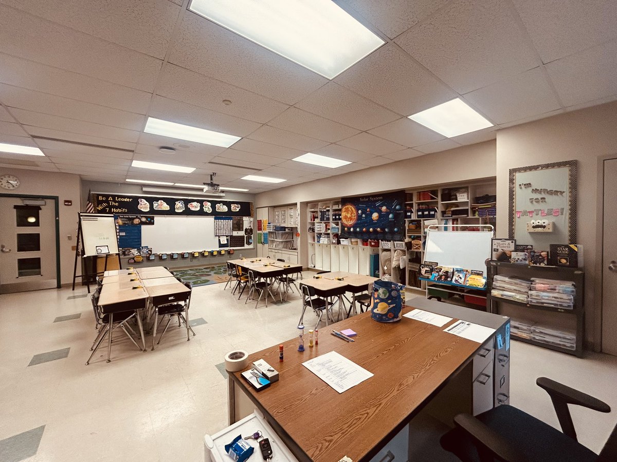 kdasilva_BASD's tweet image. 3,2,1 blast off! Ready for another year of @BasdEsol summer school! @BethlehemAreaSD 🚀🌎🪐👩‍🚀