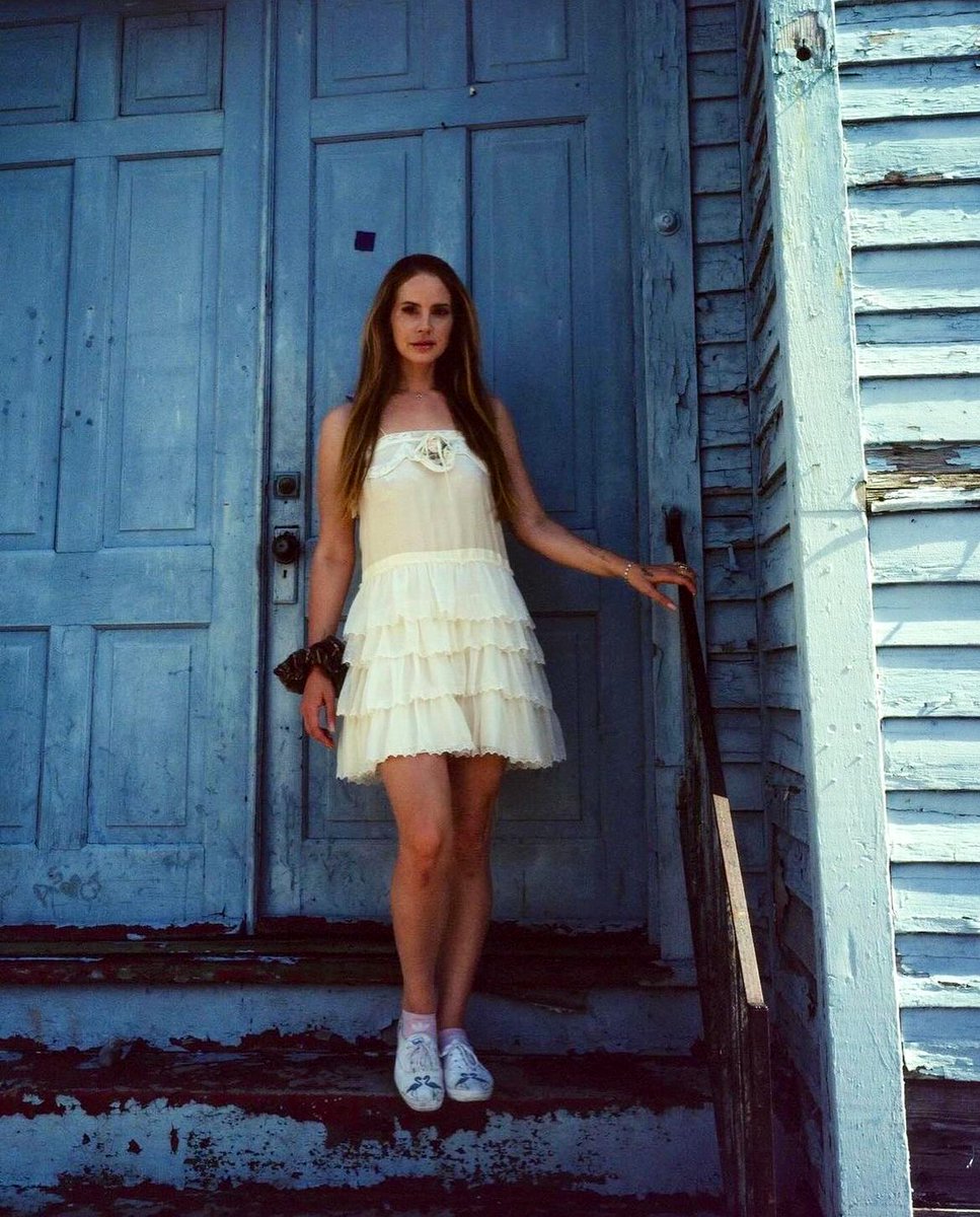 Lana Del Rey Info tweet media