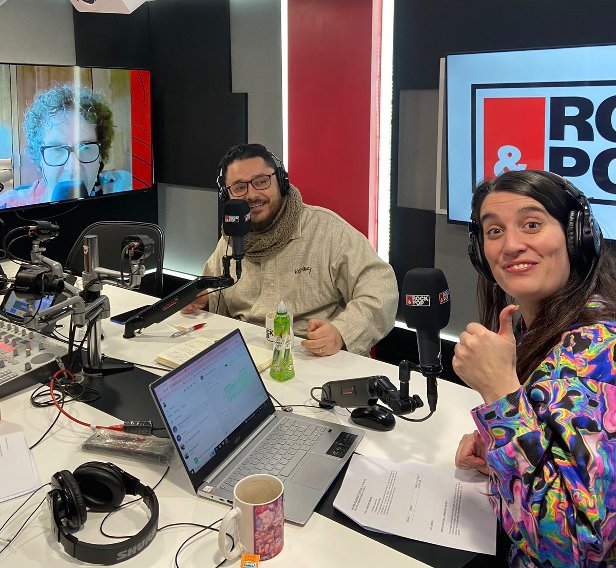 Nuestro querido <a href="/urgentedifundir/">JM</a> nos trae un resumen y adelanto de la serie  #LaCasadelDragón en #UnPaísGeneroso con <a href="/ivanguerrerom/">Ivan Guerrero</a> y <a href="/Macahansen/">Maca Hansen</a>