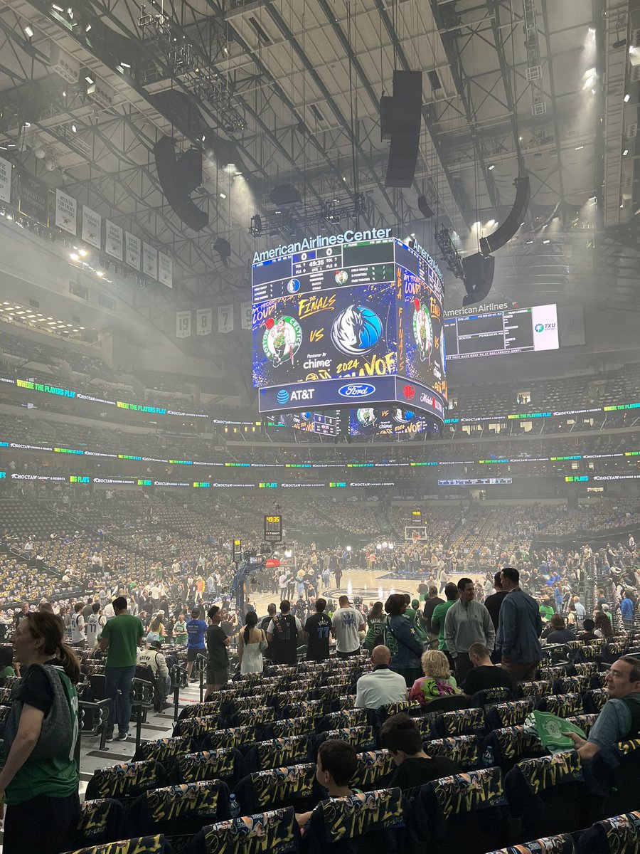 SpicyT92's tweet photo. LFG @dallasmavs #MFFL https://t.co/vhRSfE1HEG