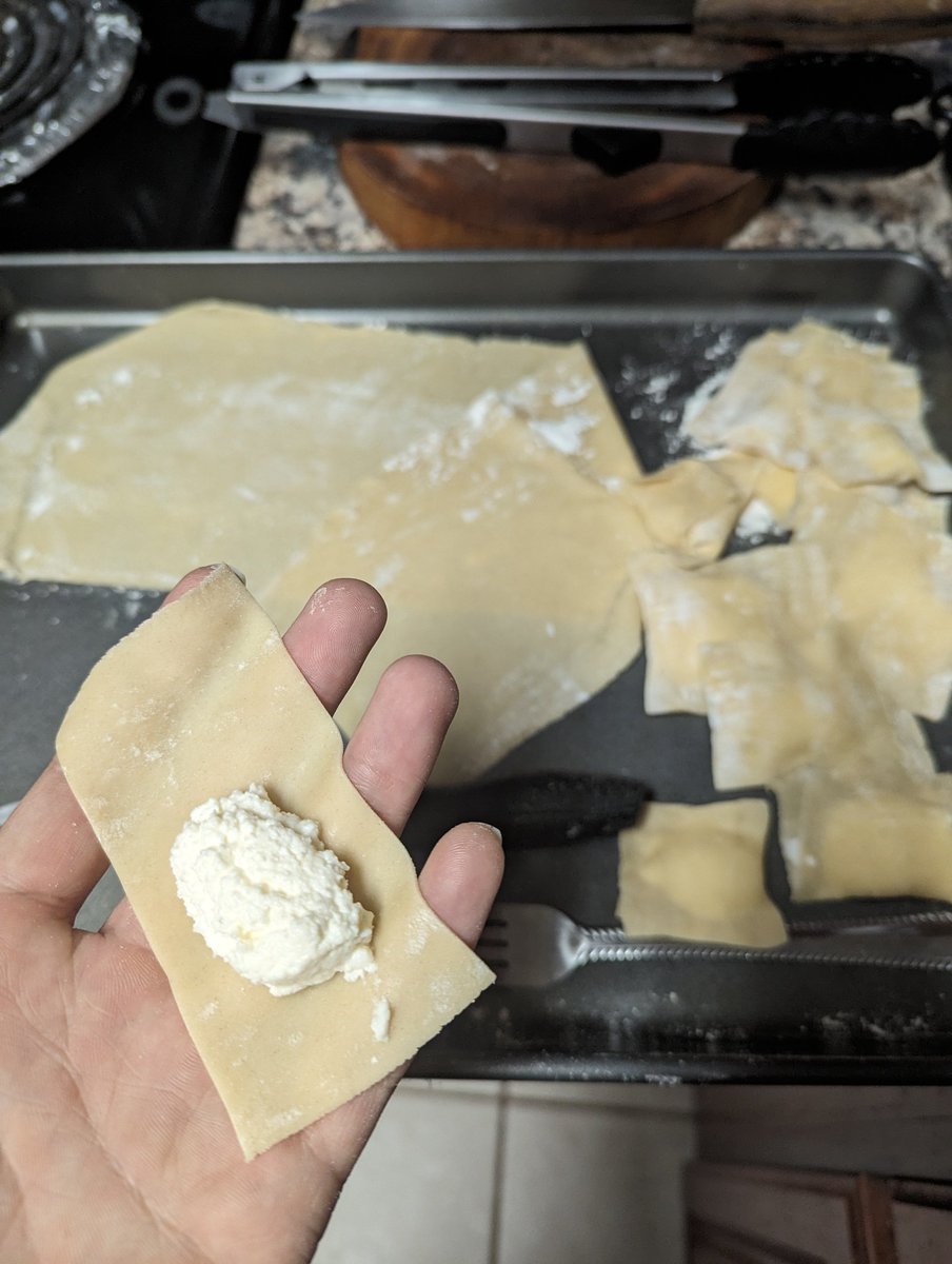 NotRayNarvaez's tweet image. I made ravioli and pesto!