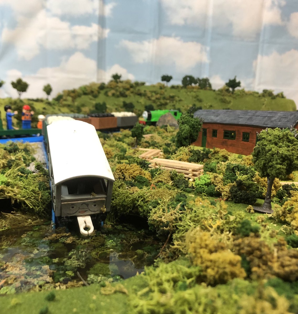 NWR_Studios's tweet photo. More photos of the final week of filming for Busy Going Backwards! https://t.co/U915uDTWpX