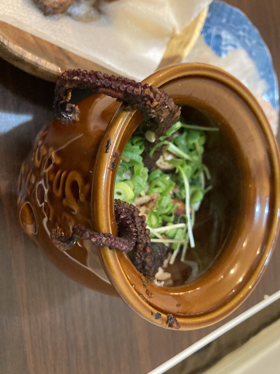yasu0807wata's tweet photo. 久しぶりの盛漁丸さんでタコ釣り！初めてやったけどなんとか２杯釣れました！タコ飯、タコ唐美味かった🤤 https://t.co/o3gWZIyudA